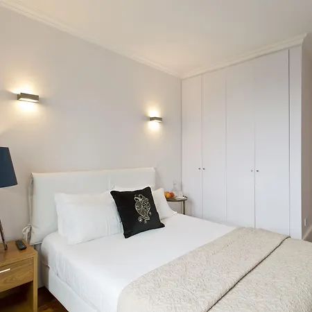 Comfort Charming Cedofeita - Free Parking Oda ve Kahvaltı