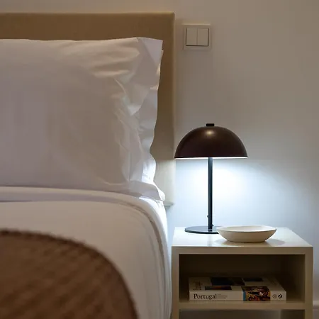 Comfort Charming Cedofeita B&B 포르투