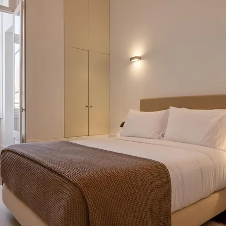 Comfort Charming Cedofeita - Free Parking 4*