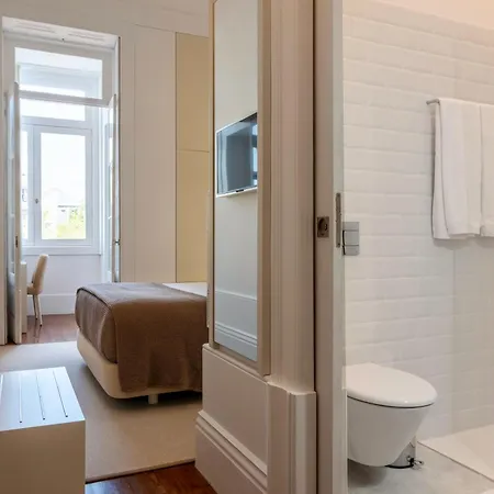 Comfort Charming Cedofeita - Free Parking Porto