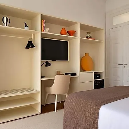 Comfort Charming Cedofeita - Free Parking 住宿加早餐酒店 波尔图
