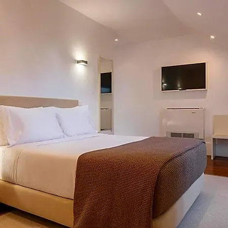 住宿加早餐酒店 Comfort Charming Cedofeita - Free Parking 波尔图