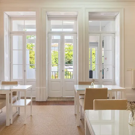 Bed & Breakfast Comfort Charming Cedofeita - Free Parking Porto