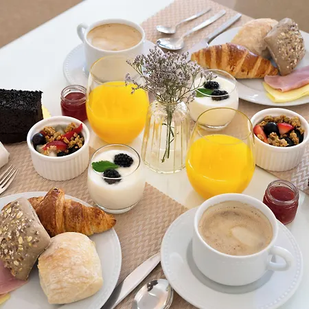 Comfort Charming Cedofeita - Free Parking Bed & Breakfast 4*