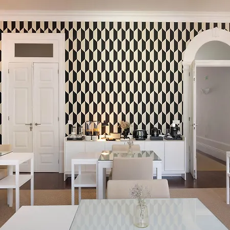 Comfort Charming Cedofeita - Free Parking Bed & Breakfast Oporto