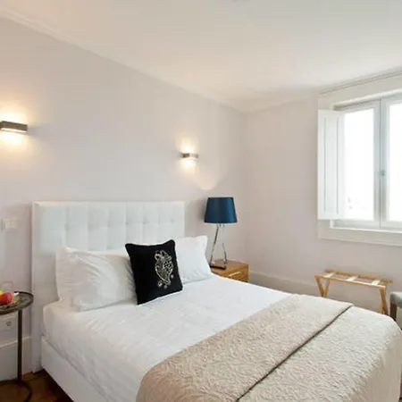 Comfort Charming Cedofeita - Free Parking 4* Porto