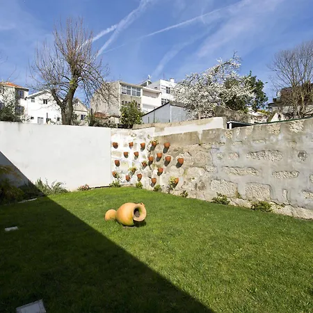 Comfort Charming Cedofeita - Free Parking Oda ve Kahvaltı