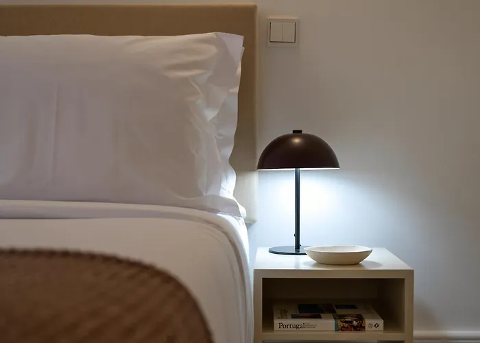 Comfort Charming Cedofeita - Free Parking Alojamento de Acomodação e Pequeno-almoço Porto