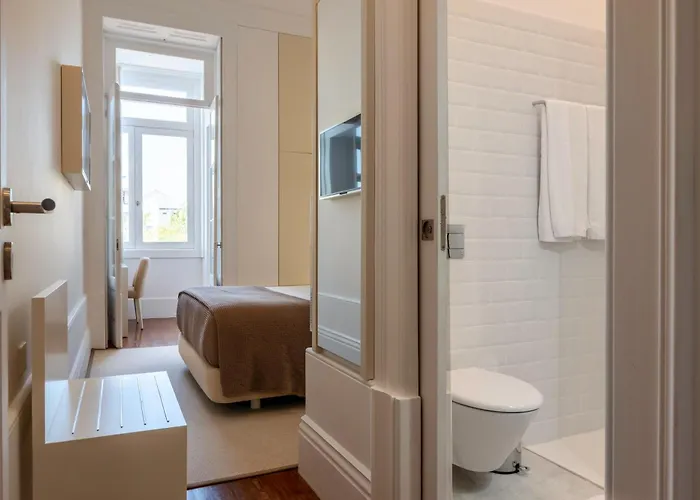 Comfort Charming Cedofeita - Free Parking Porto