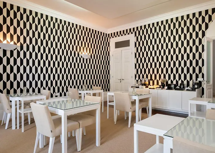 Nocleg ze śniadaniem Comfort Charming Cedofeita - Free Parking 4*