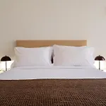 Comfort Charming Cedofeita - Free Parking 4* פורטו