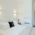Comfort Charming Cedofeita - Free Parking פורטו