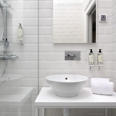 Comfort Charming Cedofeita - Free Parking Bed & Breakfast