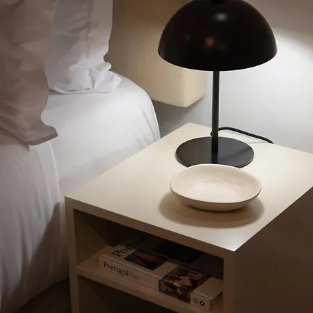 Comfort Charming Cedofeita - Free Parking פורטו