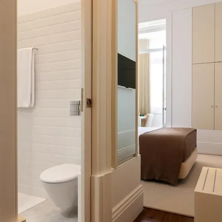 Bed & Breakfast Comfort Charming Cedofeita - Free Parking