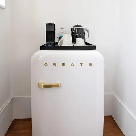 Comfort Charming Cedofeita - Free Parking Bed & Breakfast Oporto