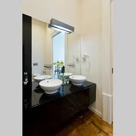 Comfort Charming Cedofeita - Free Parking לינה וארוחת בוקר 4*