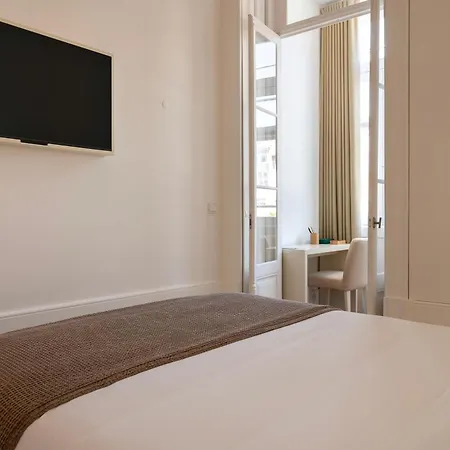 Comfort Charming Cedofeita - Free Parking Porto