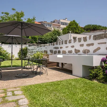 Comfort Charming Cedofeita - Free Parking 4*