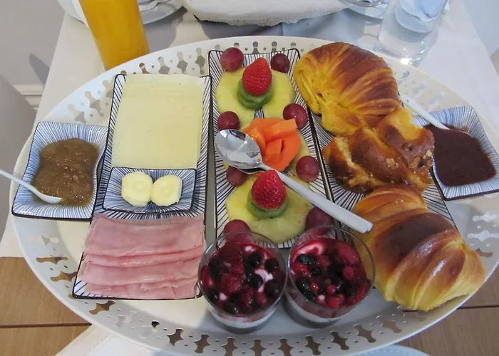 Bed & Breakfast Comfort Charming Cedofeita - Free Parking