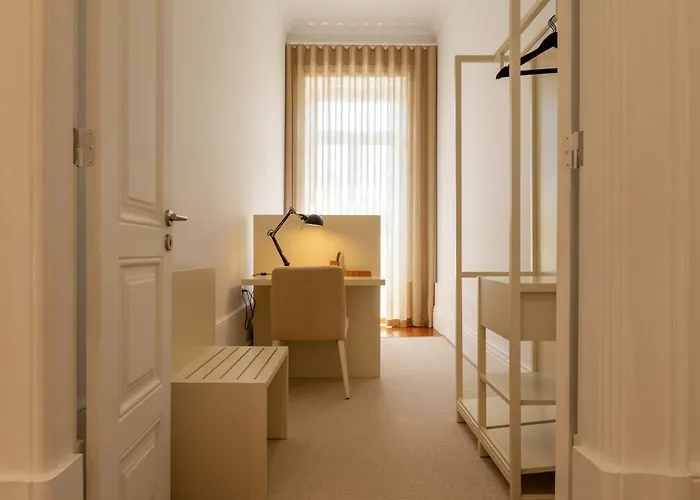 Comfort Charming Cedofeita - Free Parking Bed & Breakfast 4*