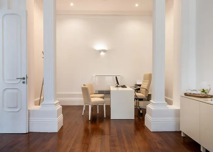 Comfort Charming Cedofeita - Free Parking Bed & Breakfast