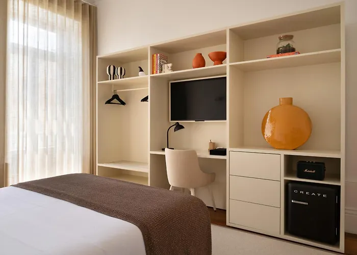 Bed & Breakfast Comfort Charming Cedofeita - Free Parking Porto